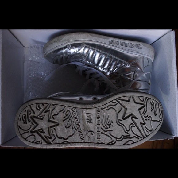 Mint condition Bape sta high tops with box n laces