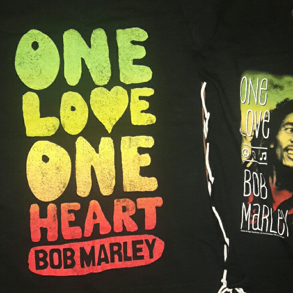 2 Bob Marley T-shirts - Picture 4 of 4