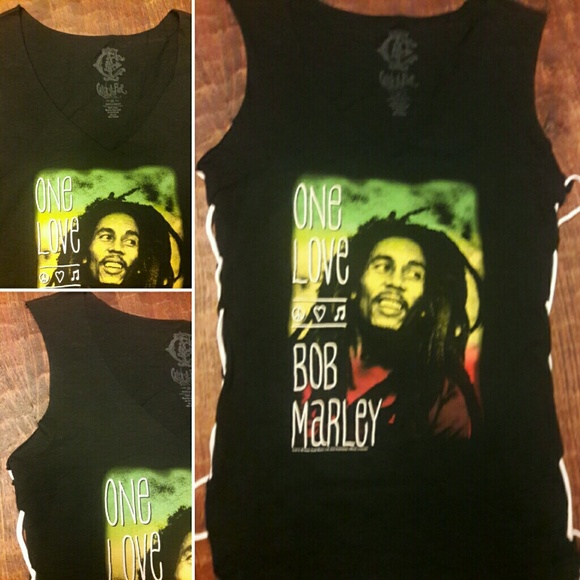 2 Bob Marley T-shirts - Picture 3 of 4
