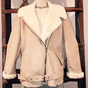 Used fake fur / suede