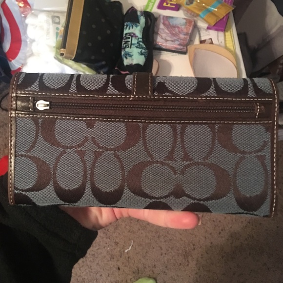 Coach Wallet - Picture 2 of 3