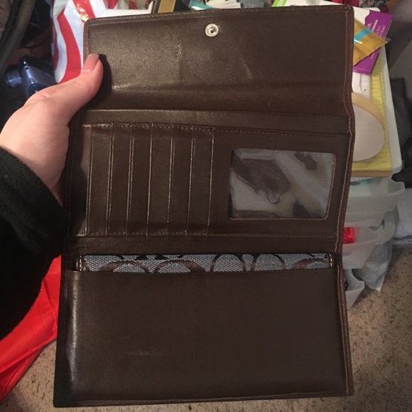 Coach Wallet - Picture 3 of 3