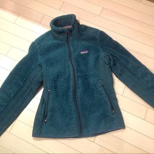 Patagonia teal fleece - size S