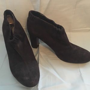 Brown heeled boots- suede