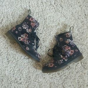 Floral Docs w/ Ribbon Laces