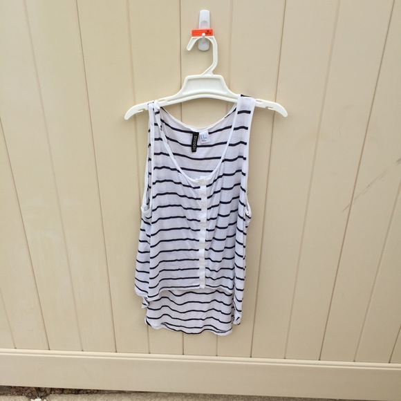H&M Tops - H&m tank top