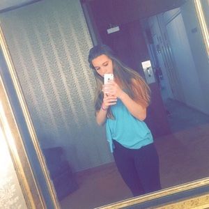 Meet your Posher, Mackenzie