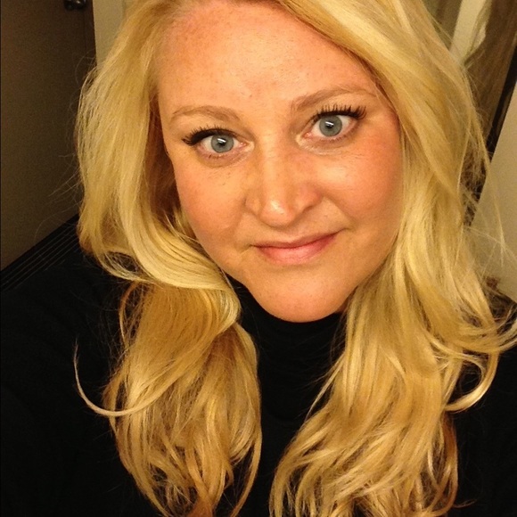 Meet your Posher, Kelly - Picture 1 of 1