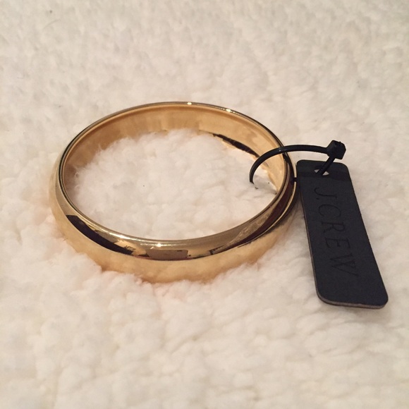 J. Crew Jewelry - ✨ Gold J. Crew Bangle NWT ✨