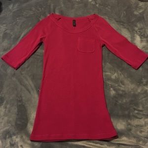 Small 1/2 Sleeve Tee