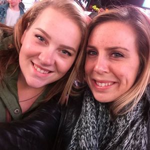 Meet your Posher, Delainie