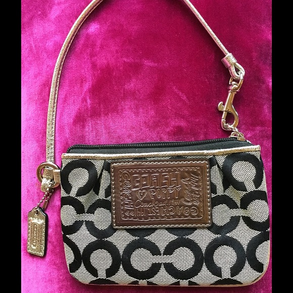 Coach Poppy Signature Wristlet Bag