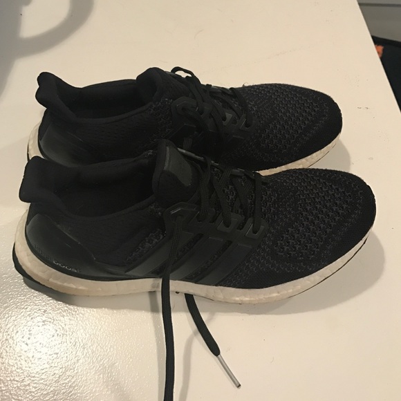 Adidas boost size 9 women's