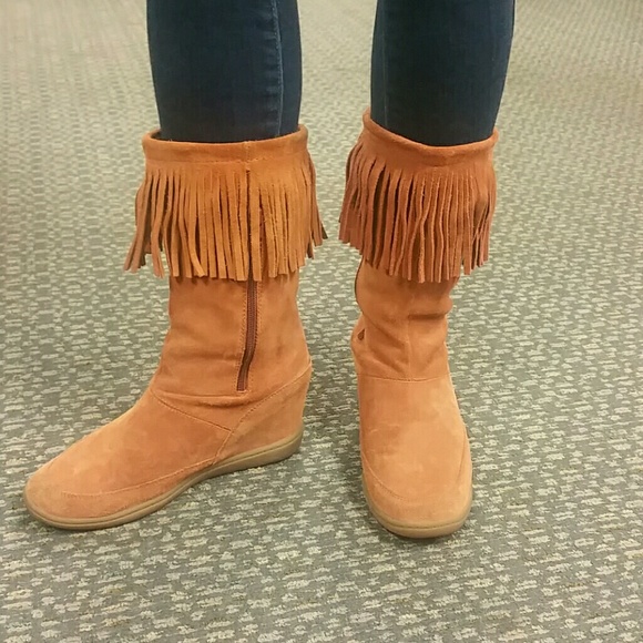 Sketchers hidden wedge boot