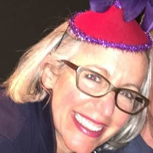 Meet your Posher, Ellen