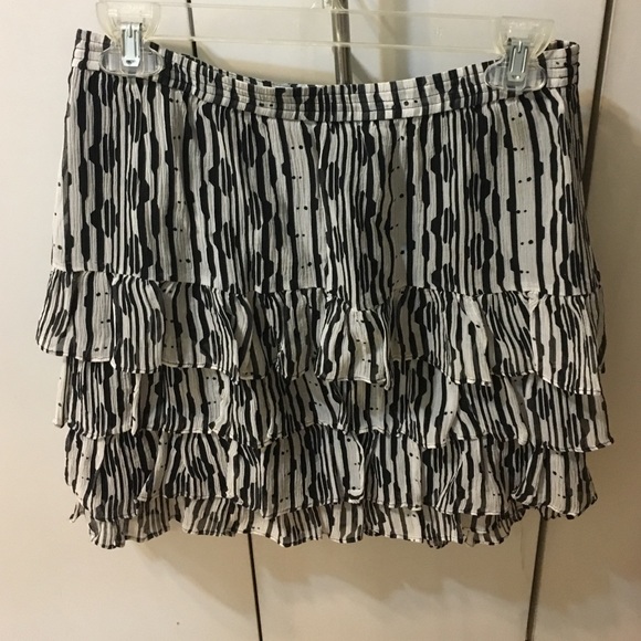 Club Monaco skirt