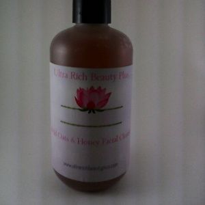 Wild Oats &Honey Facial Cleanser (nwot)