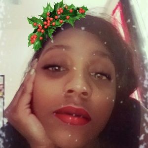 Meet your Posher, Derinika