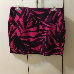 Express bright printed mini skirt