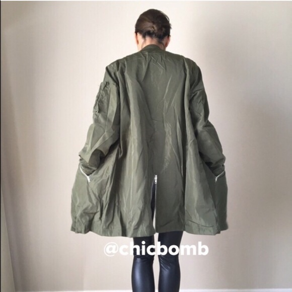 Long olive dark green bomber jacket . Full lining - Picture 4 of 4