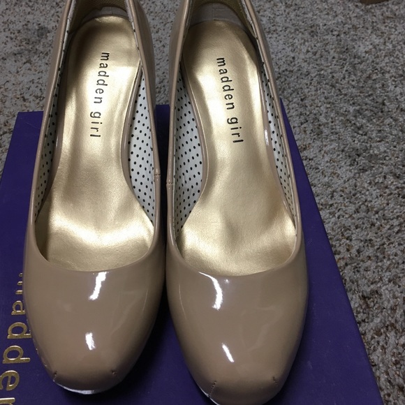 Steve Madden Pumps