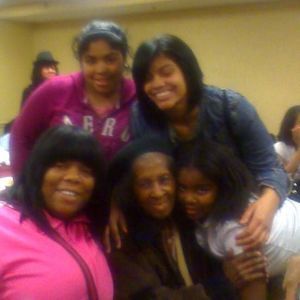 Meet your Posher, Alvinia