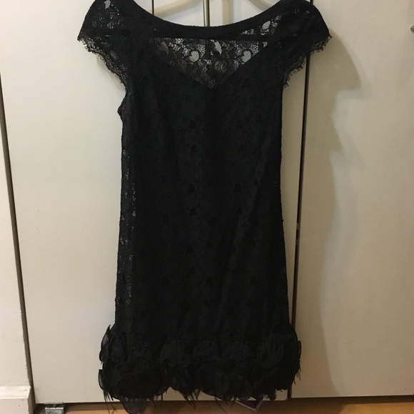 Jessica Simpson lace dress with feather bottom