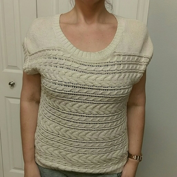 GAP cable sweater