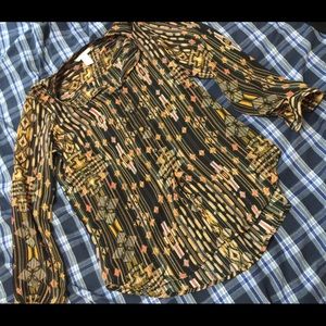 SALE SALE SALE!! H&M button down Aztec print top!!