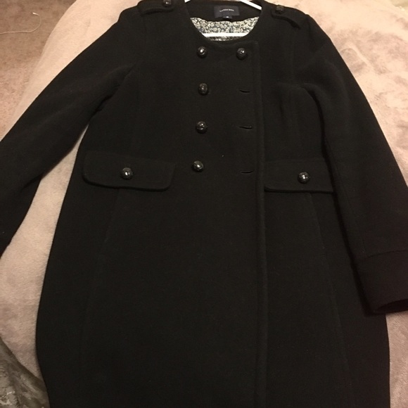 Price 💧 Woman's wool coat