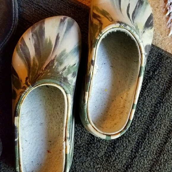 Slip on rubber clogs/mules