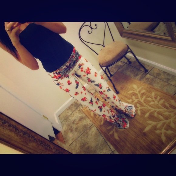 Wide leg yoga pants