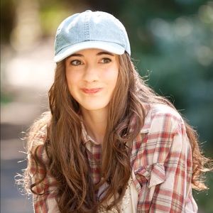 Meet your Posher, Carmen