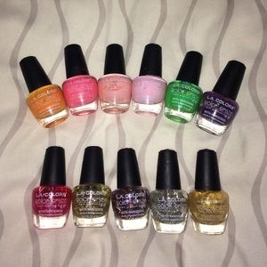 L.A. COLORS® COLOR CRAZE NAIL POLISH