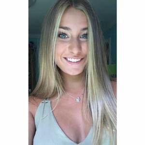 Meet your Posher, Abbey