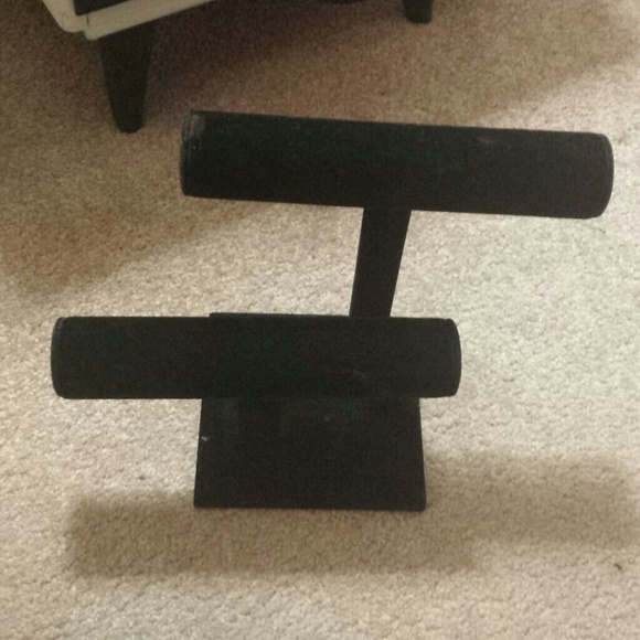 Bracelet holder