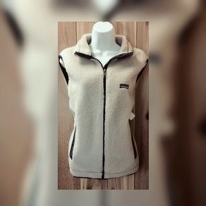 Patagonia vest size medium