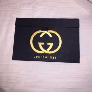 Gucci box