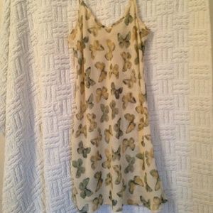 Yellow butterfly slip