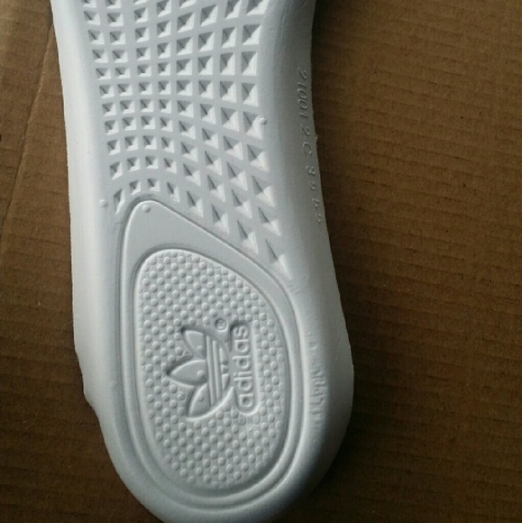 Yeezy 350 Boost main image 4