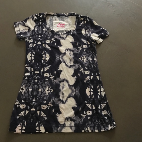 Lululemon work out shirt