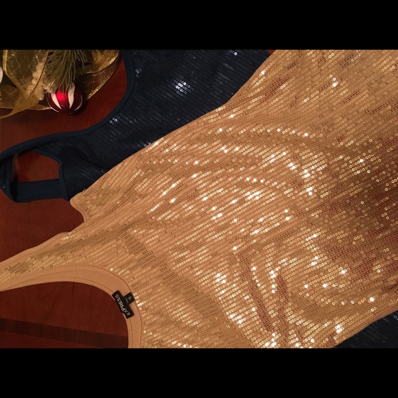 2 Express sequins tank tops - Picture 2 of 4