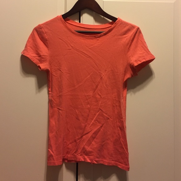 Old Navy coral basic crew neck tee - Picture 1 of 1