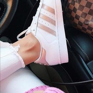 Meet your Posher, Manon