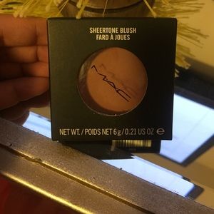 Mac Blush bronzer