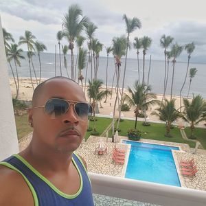 Meet your Posher, George