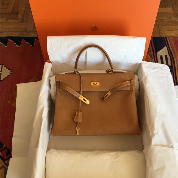 Authentic Hermes Kelly like new
