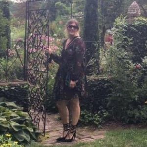 Meet your Posher, Nicole