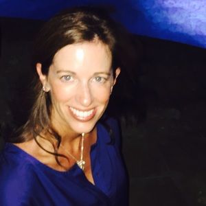 Meet your Posher, Angie