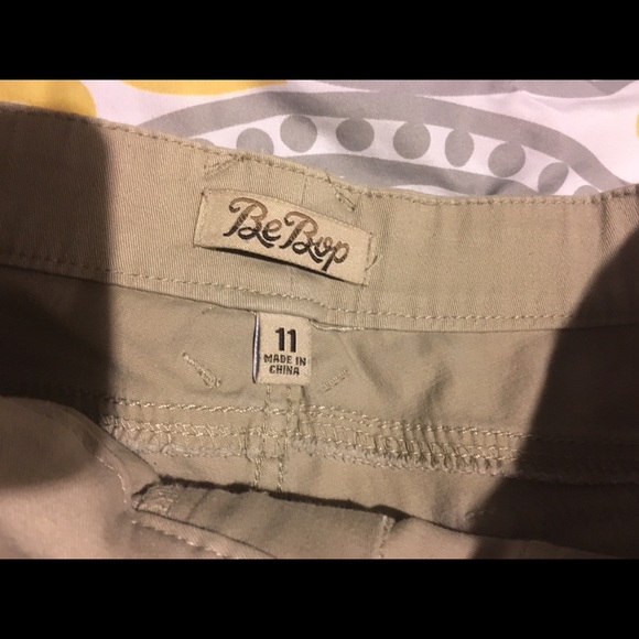 Khaki Shorts - Picture 3 of 6